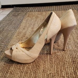 Charles David peep toe pumps size 7.5
